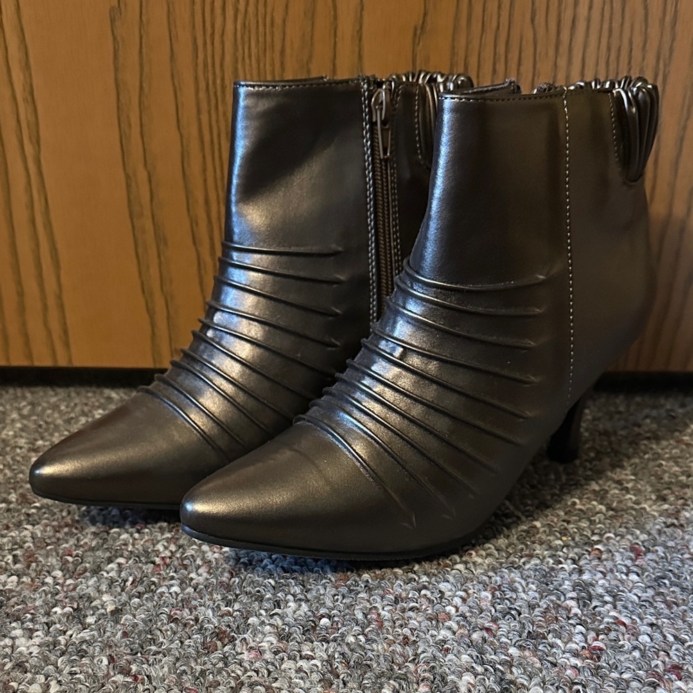 Chic Black Ankle Booties
